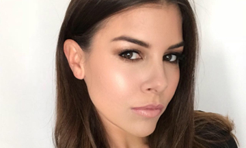 Imogen Thomas signs to OnTheBox PR